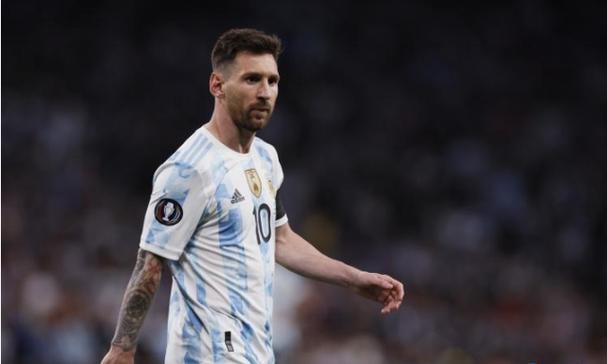 复兴号家族证件照上新！全球最快成员登场！